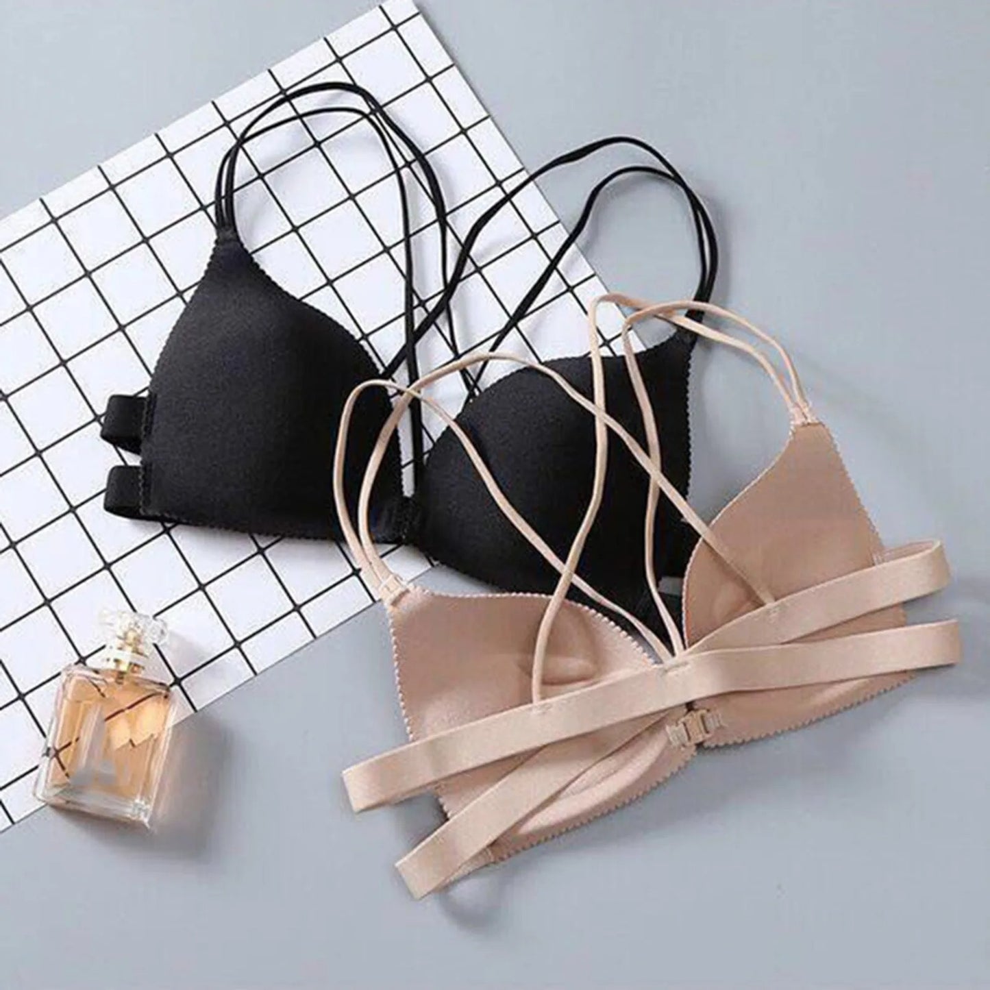 Women’s Front Closure Wire-Free Push-Up Bralette